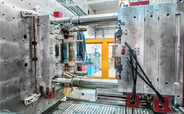 上海設備進口清關(guān)代理